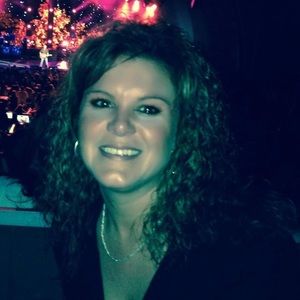 Meet your Posher, Andrea